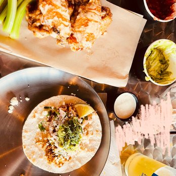 Hiawassee Brew - Chicken tacos with Alabama white wings. Guacamole and salsa - Breweries Near Me - Hiawassee, Georgia Hiawassee Brew - Chicken tacos with Alabama white wings. Guacamole and salsa - Breweries Near Me - Hiawassee, Georgia