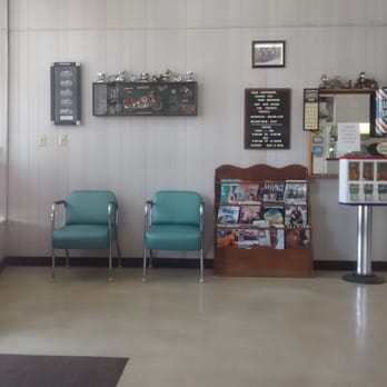 Butchs Barber Shop - Prices and Hours if you can see it - Barbers Near Me - Walhalla, South Carolina Butchs Barber Shop - Prices and Hours if you can see it - Barbers Near Me - Walhalla, South Carolina