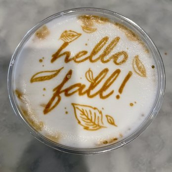 Café Georgetown - Iced printed latte - Coffee & Tea Near Me - Washington, DC, District of Columbia