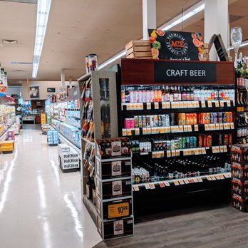 Safeway - a grocery store with a variety of products - Grocery Near Me - Clackamas, Oregon