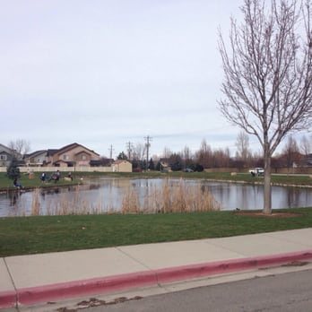 Settlers Park - Stocked fishing pond - Parks Near Me - Meridian, Idaho