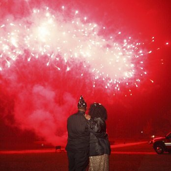 Pine Lake Ranch - NYE fireworks - Venues & Event Spaces Near Me - Montgomery, Texas