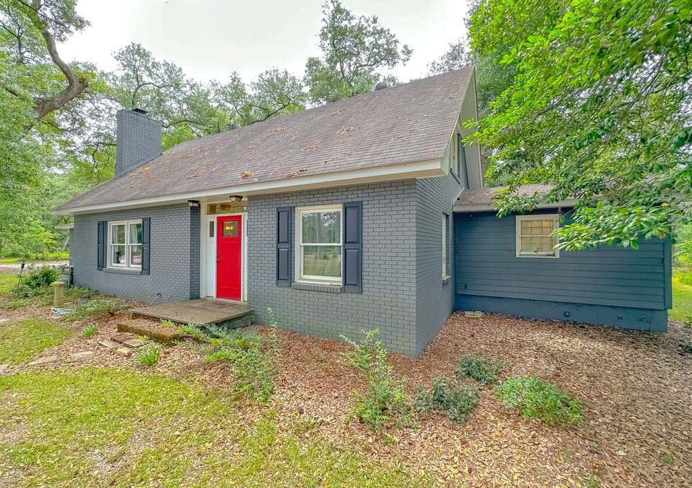 LACEY SHEPARD FIRST & MAIN REAL ESTATE GROUP Contact Agent 10