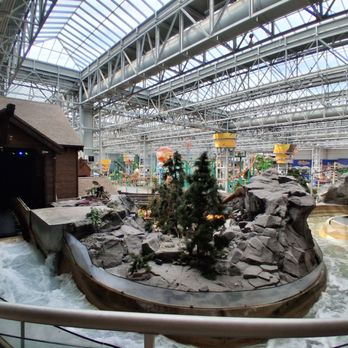 Log Chute - The 2nd lift (photo left) dumps the logs out at eye level with another area of the mall! Super cool - Amusement Parks Near Me - Bloomington, Minnesota Log Chute - The 2nd lift (photo left) dumps the logs out at eye level with another area of the mall! Super cool - Amusement Parks Near Me - Bloomington, Minnesota