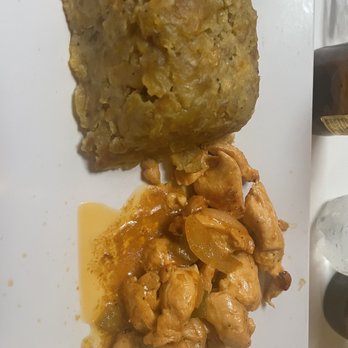 Tropical Taste Restaurant - Chicken Mofongo - Puerto Rican Near Me - San Juan, Puerto Rico