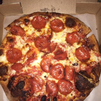 Stumpy's Pizza & Subs - Small pepperoni pizza (well done) DELICIOUS 5 Stars - Pizza Near Me - Phoenix, Arizona
