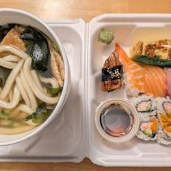 Ajishin - Fushimi udon $8 + 6pcs Nigiri plate $15
