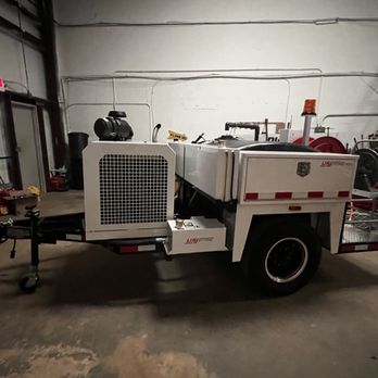 Allatoona Plumbing - Our Sewer Jetter machine able to
Unclog Anything with 5000 psi jet heads - Plumbing Near Me - Acworth, Georgia