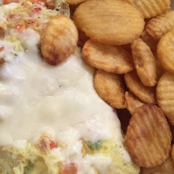 Mo's Egg House - Ask for these fries and you won't be disappointed. This is the "Wise Guy" omelette - Breakfast & Brunch Near Me - Temecula, California