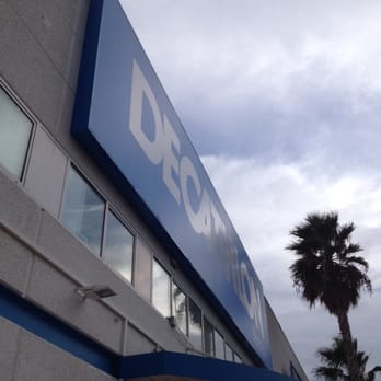Decathlon - Si llueve... A cubierto! - Sports Wear Near Me - Aldaia, V