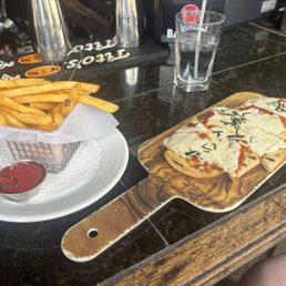 Margherita pizza