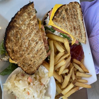 Nappi’s Nook - Breakfast & Brunch Near Me - Nesconset, New York