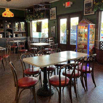Kirk's Ice Cream Parlor - Seating - Ice Cream & Frozen Yogurt Near Me - Myrtle Beach, South Carolina Kirk's Ice Cream Parlor - Seating - Ice Cream & Frozen Yogurt Near Me - Myrtle Beach, South Carolina