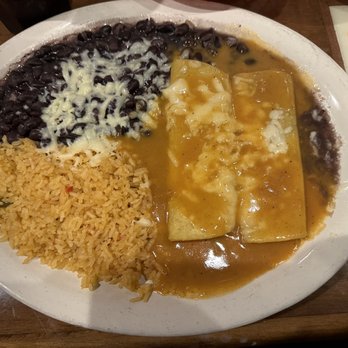 El Vaquero Mexican Restaurant - Cheese enchiladas but swapped the refried beans for black beans - Mexican Near Me - Albany, Georgia El Vaquero Mexican Restaurant - Cheese enchiladas but swapped the refried beans for black beans - Mexican Near Me - Albany, Georgia