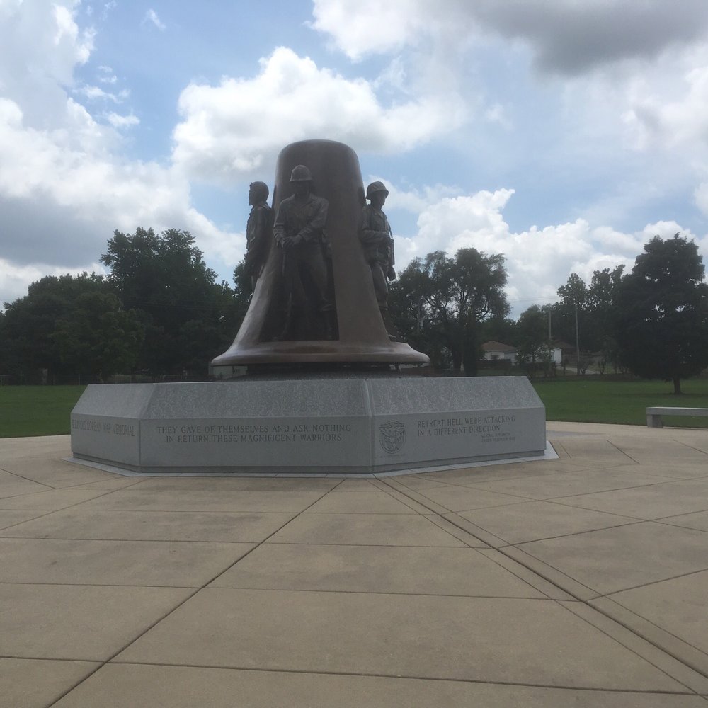 Illinois Korean War Memorial - Landmarks & Historical Buildings Near Me - Springfield, Illinois Illinois Korean War Memorial - Landmarks & Historical Buildings Near Me - Springfield, Illinois