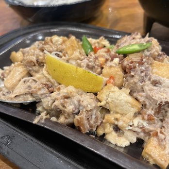 Max's Restaurant - Glendale - Lechon Tofu Sisig - Filipino Near Me - Glendale, California
