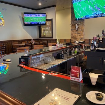 Texas Rose Canyon - Empty bar on college gameday - Steakhouses Near Me - Canyon, Texas Texas Rose Canyon - Empty bar on college gameday - Steakhouses Near Me - Canyon, Texas
