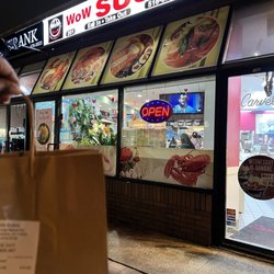 Wow Sushi - Outside