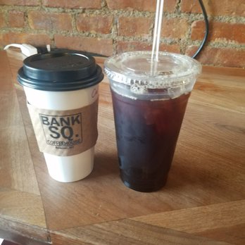 Bank Square Coffeehouse - Caramel Latte & Iced Coffee - Coffee & Tea Near Me - Beacon, New York