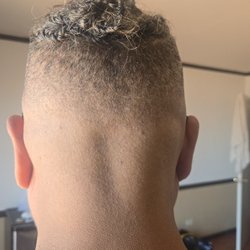 Mr. Fades Barber Shop - Truly disappointed and asked for a trim.