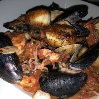 Mohegan Sun - Seafood pasta from Tuscany restaurant - Hotels Near Me - Uncasville, Connecticut Mohegan Sun - Seafood pasta from Tuscany restaurant - Hotels Near Me - Uncasville, Connecticut