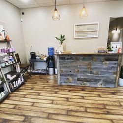 Alchemy Beauty Lounge - Reception area provides water, coffee, tea and snacks