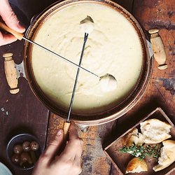 Udder Delights - Udder Delights Cheese Cellar Cheese Fondue www.udderdelights.com.au