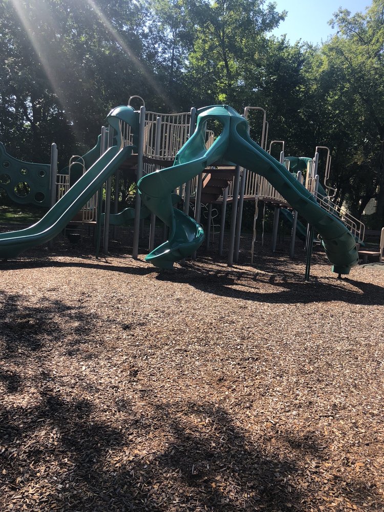 BASS LAKE PLAYFIELDS 5450 Northwest Blvd, Plymouth, Minnesota Parks