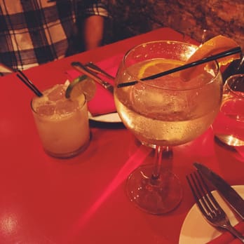 El Born - cocktails - Spanish Near Me - Brooklyn, New York