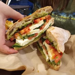 Caprese Sandwich