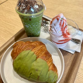 Nana's Green Tea - Desserts Near Me - Bellevue, Washington