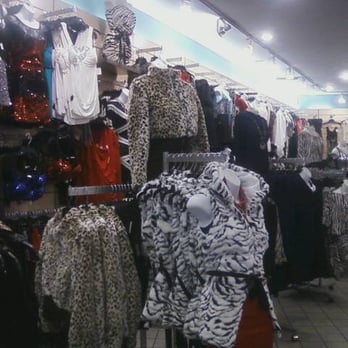 Right On Casuals - Men's Clothing Near Me - Bronx, New York