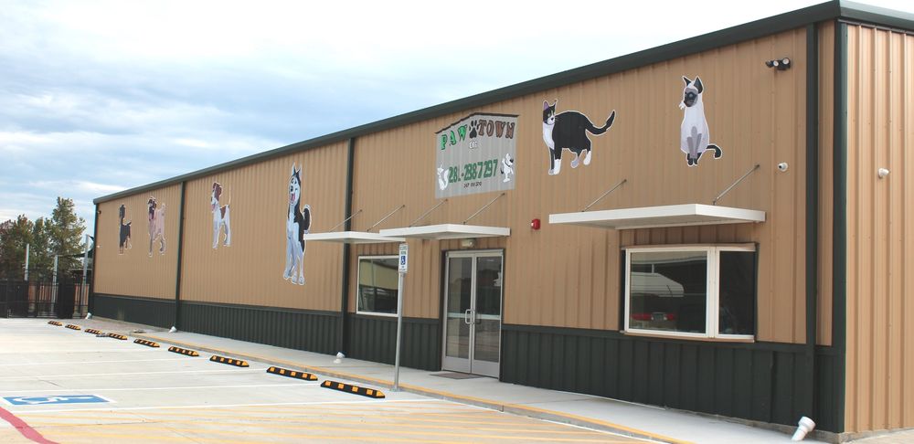Pawtown Pet Resort - pet boarding facility in Spring, TX