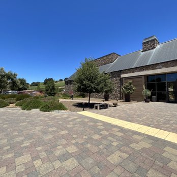 Niner Wine Estates - Niner - Wine Tasting Room Near Me - Paso Robles, California Niner Wine Estates - Niner - Wine Tasting Room Near Me - Paso Robles, California