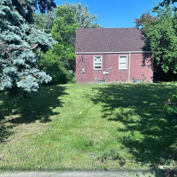 Makin Statements Lawn Care - Over grown after! - Lawn Services Near Me