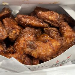 Bonchon Quincy-Newport Ave - Wings Soy Garlic