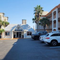 Seahaven Beach Hotel - Office, and rooms on right