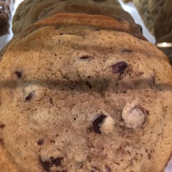 Cocohodo - Chocolate chip cookie - Coffee & Tea Near Me - Katy, Texas Cocohodo - Chocolate chip cookie - Coffee & Tea Near Me - Katy, Texas