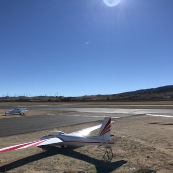 Raven's Nest - While sipping my coffee and eating a delicious omelette...this is the view! - Coffee & Tea Near Me - Tehachapi, California