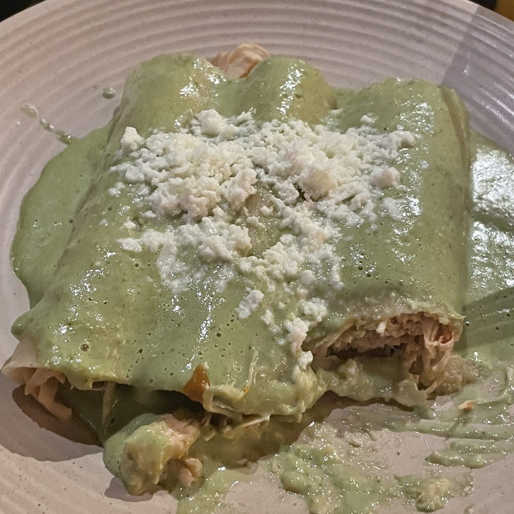 Salud - Enchiladas verdes - Mexican Near Me - Camden, South Carolina Salud - Enchiladas verdes - Mexican Near Me - Camden, South Carolina