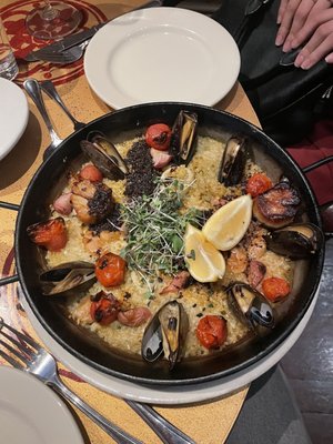 Barcelona Restaurant and Bar by null