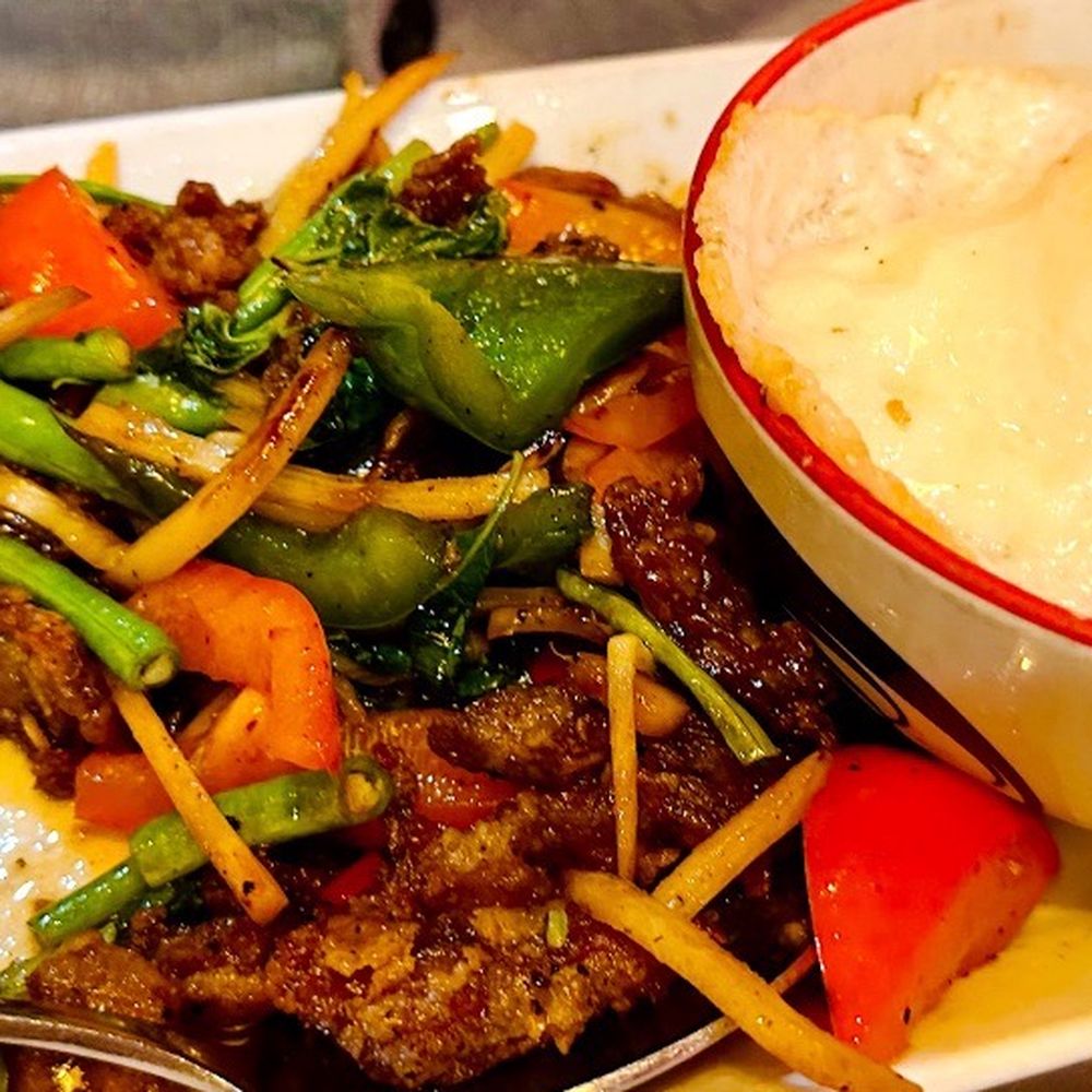 Lung Yai Thai Tapas - Tapas/Small Plates Near Me - Miami, Florida