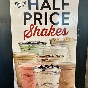 MOOYAH Burgers, Fries & Shakes - Burgers Near Me - Irvine, California