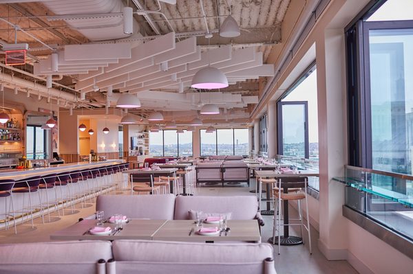 Zeppelin Nashville Rooftop Bar & Lounge by null