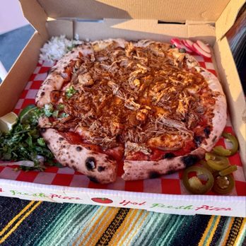 El Torito Fire Street - Birria pizza - Food Trucks Near Me - Santa Rosa, California El Torito Fire Street - Birria pizza - Food Trucks Near Me - Santa Rosa, California