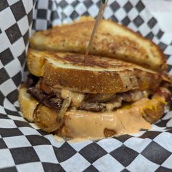 Beeps Fast Food - Patty melt. Very good 10/21/23. BEEPS