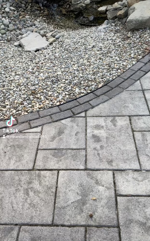 Slide of Miranda Contracting