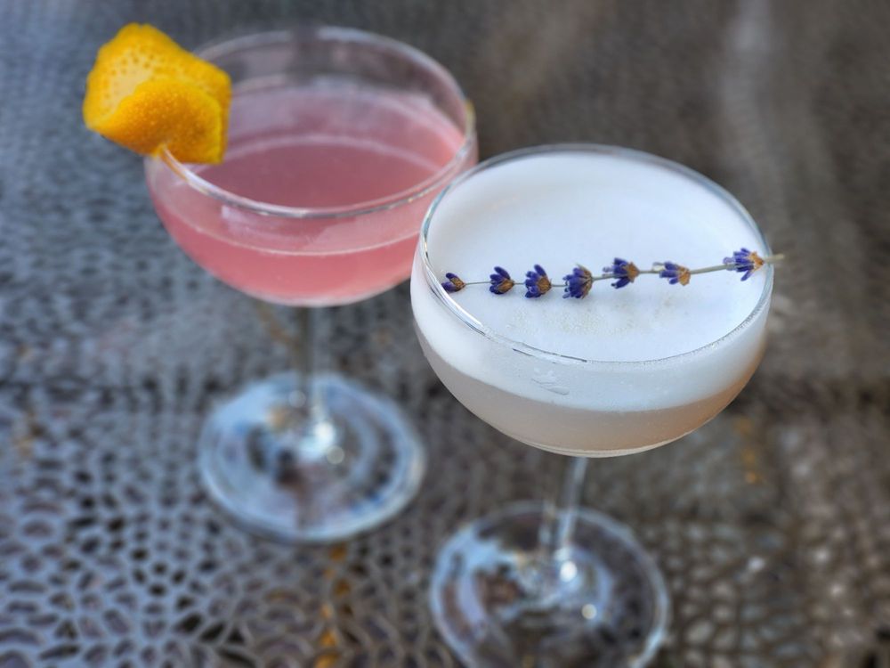 J.R. Dill Wine Bar Logo