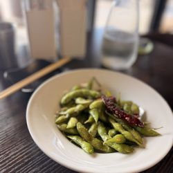 Daruma Ramen and Bowl - Garlic Edamame