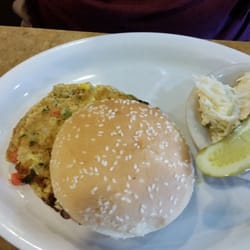 Maple Leaf Diner - Vegi burger